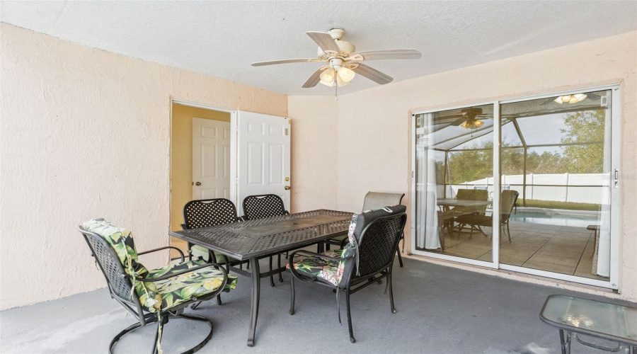 DAVENPORT, Florida 33897, 4 Bedrooms Bedrooms, ,2 BathroomsBathrooms,Residential,For Sale,HILLCREST,0,MFRO6365013