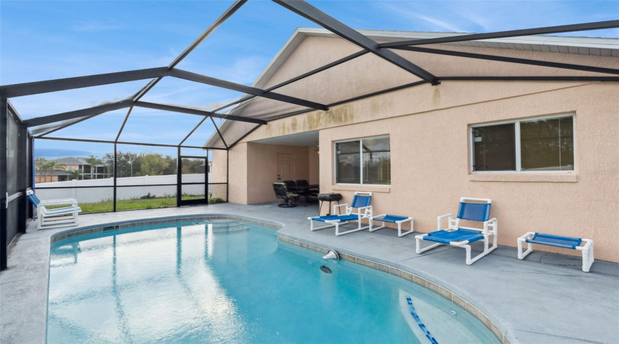 DAVENPORT, Florida 33897, 4 Bedrooms Bedrooms, ,2 BathroomsBathrooms,Residential,For Sale,HILLCREST,0,MFRO6365013