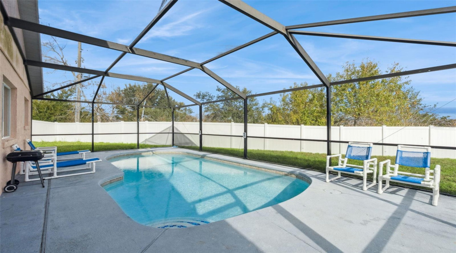 DAVENPORT, Florida 33897, 4 Bedrooms Bedrooms, ,2 BathroomsBathrooms,Residential,For Sale,HILLCREST,0,MFRO6365013