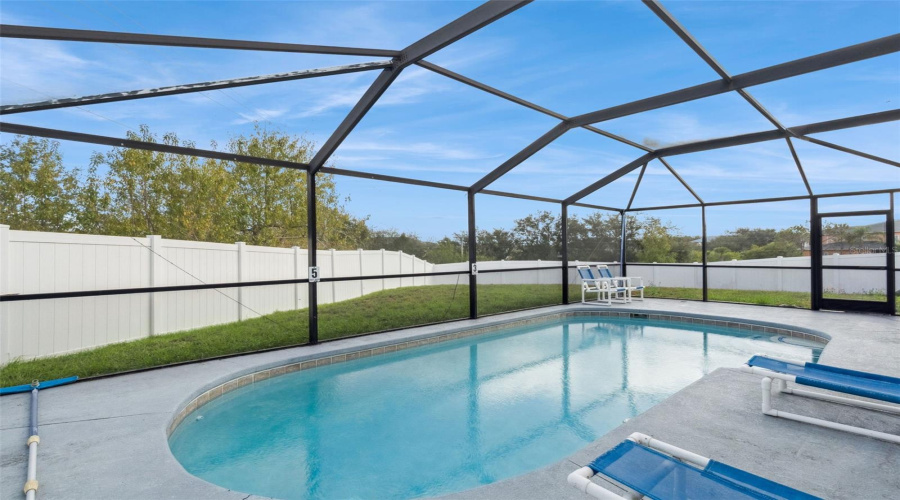 DAVENPORT, Florida 33897, 4 Bedrooms Bedrooms, ,2 BathroomsBathrooms,Residential,For Sale,HILLCREST,0,MFRO6365013