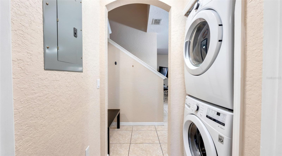 DAVENPORT, Florida 33897, 4 Bedrooms Bedrooms, ,3 BathroomsBathrooms,Residential,For Sale,VERONA,0,MFRO6365427