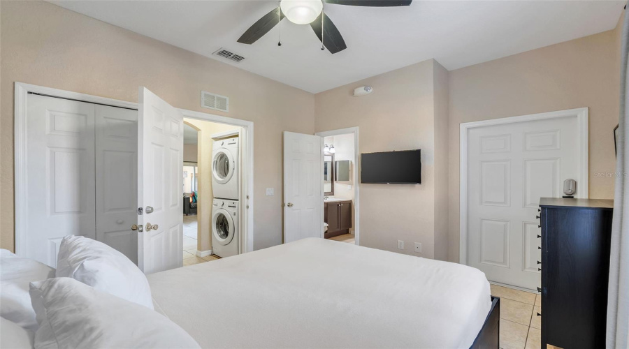 DAVENPORT, Florida 33897, 4 Bedrooms Bedrooms, ,3 BathroomsBathrooms,Residential,For Sale,VERONA,0,MFRO6365427