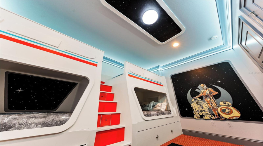 REUNION, Florida 34747, 7 Bedrooms Bedrooms, ,8 BathroomsBathrooms,Residential,For Sale,MUIRFIELD,0,MFRO6364740