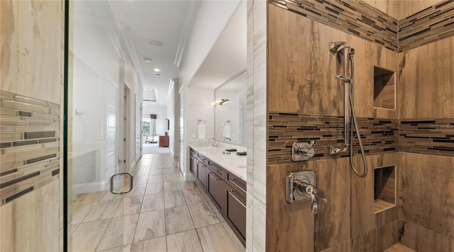 REUNION, Florida 34747, 7 Bedrooms Bedrooms, ,8 BathroomsBathrooms,Residential,For Sale,MUIRFIELD,0,MFRO6364740