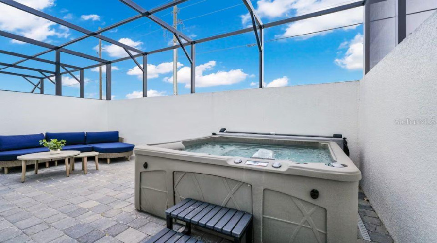 DAVENPORT, Florida 33896, 3 Bedrooms Bedrooms, ,2 BathroomsBathrooms,Residential,For Sale,TRIKOMO,0,MFRO6341141