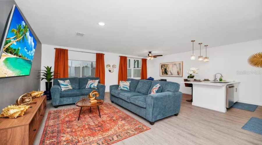 DAVENPORT, Florida 33896, 3 Bedrooms Bedrooms, ,2 BathroomsBathrooms,Residential,For Sale,TRIKOMO,0,MFRO6341141