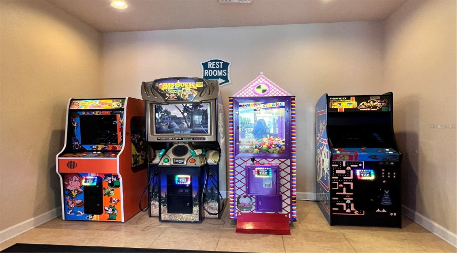 KISSIMMEE, Florida 34747, 3 Bedrooms Bedrooms, ,2 BathroomsBathrooms,Residential,For Sale,SILVER PALM,0,MFRO6339054