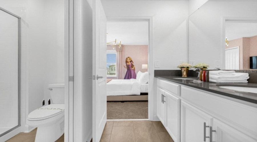 DAVENPORT, Florida 33896, 6 Bedrooms Bedrooms, ,6 BathroomsBathrooms,Residential,For Sale,SOMMERSET HILLS,0,MFRS5139833