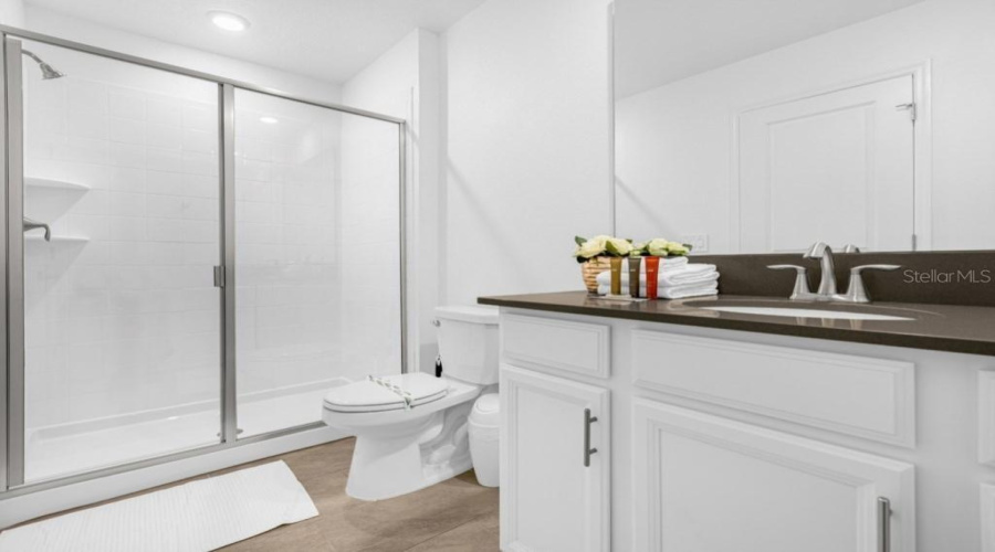 DAVENPORT, Florida 33896, 6 Bedrooms Bedrooms, ,6 BathroomsBathrooms,Residential,For Sale,SOMMERSET HILLS,0,MFRS5139833