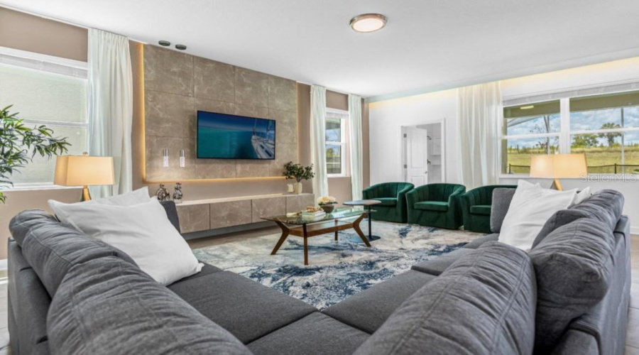 DAVENPORT, Florida 33896, 6 Bedrooms Bedrooms, ,6 BathroomsBathrooms,Residential,For Sale,SOMMERSET HILLS,0,MFRS5139833