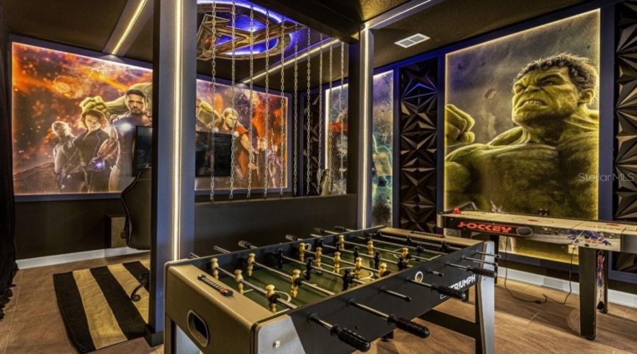 DAVENPORT, Florida 33896, 6 Bedrooms Bedrooms, ,6 BathroomsBathrooms,Residential,For Sale,SOMMERSET HILLS,0,MFRS5139833