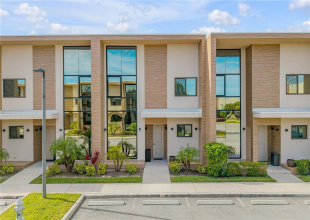 KISSIMMEE, Florida 34747, 4 Bedrooms Bedrooms, ,4 BathroomsBathrooms,Residential,For Sale,BROOKLYN,0,MFRNS1086749