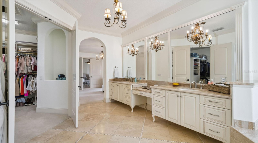 CELEBRATION, Florida 34747, 6 Bedrooms Bedrooms, ,5 BathroomsBathrooms,Residential,For Sale,ACADIA,0,MFRO6365113