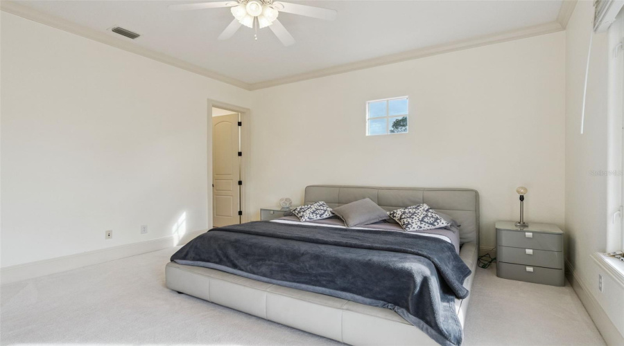 CELEBRATION, Florida 34747, 6 Bedrooms Bedrooms, ,5 BathroomsBathrooms,Residential,For Sale,ACADIA,0,MFRO6365113