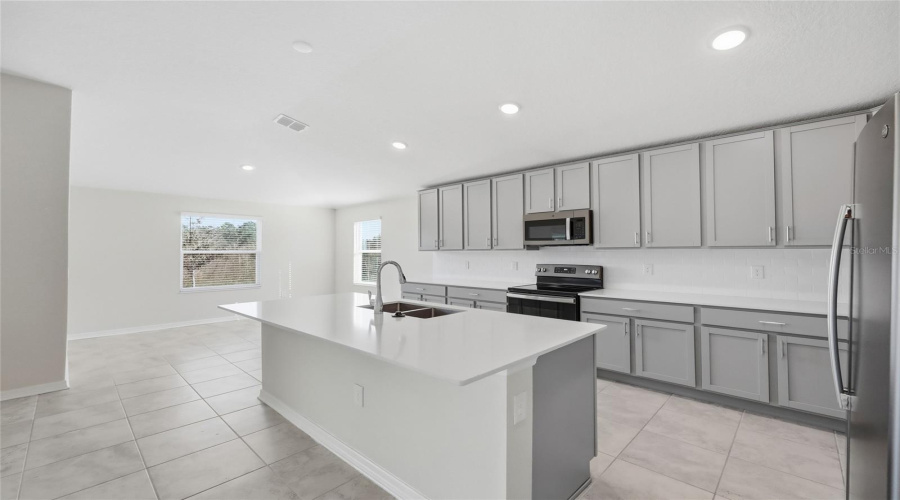 KISSIMMEE, Florida 34746, 4 Bedrooms Bedrooms, ,3 BathroomsBathrooms,Residential,For Sale,ANCESTRY,0,MFRO6365331