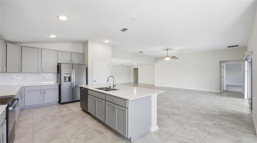 KISSIMMEE, Florida 34746, 4 Bedrooms Bedrooms, ,3 BathroomsBathrooms,Residential,For Sale,ANCESTRY,0,MFRO6365331