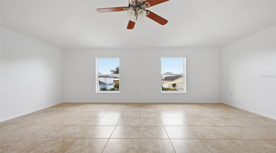 Master BEDROOM Suite- upstairs