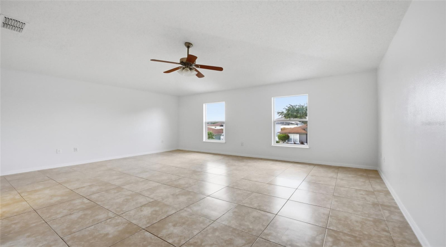 Master BEDROOM Suite- upstairs