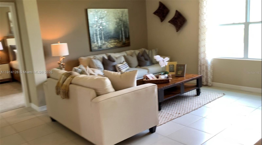 DAVENPORT, Florida 33896, 2 Bedrooms Bedrooms, ,2 BathroomsBathrooms,Residential,For Sale,TANGLEWOOD,0,MFRW7881167