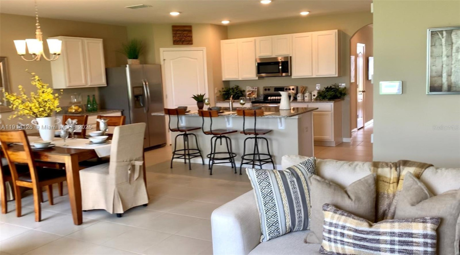 DAVENPORT, Florida 33896, 2 Bedrooms Bedrooms, ,2 BathroomsBathrooms,Residential,For Sale,TANGLEWOOD,0,MFRW7881167