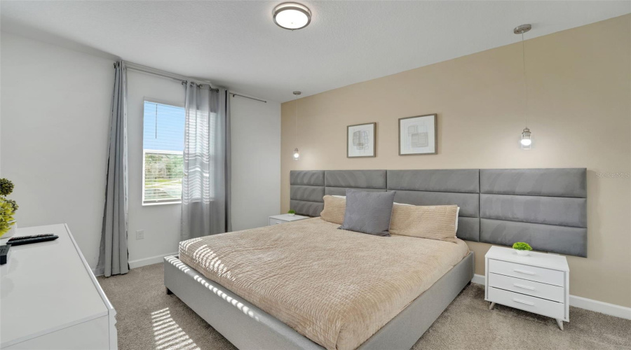 DAVENPORT, Florida 33896, 8 Bedrooms Bedrooms, ,5 BathroomsBathrooms,Residential,For Sale,SOMMERSET HILLS,0,MFRO6365351