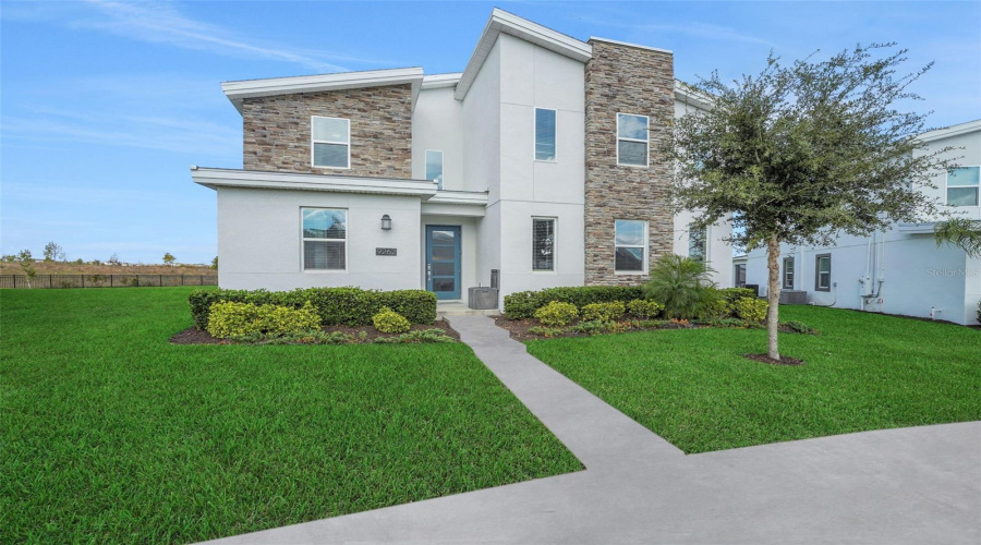 DAVENPORT, Florida 33896, 8 Bedrooms Bedrooms, ,5 BathroomsBathrooms,Residential,For Sale,SOMMERSET HILLS,0,MFRO6365351