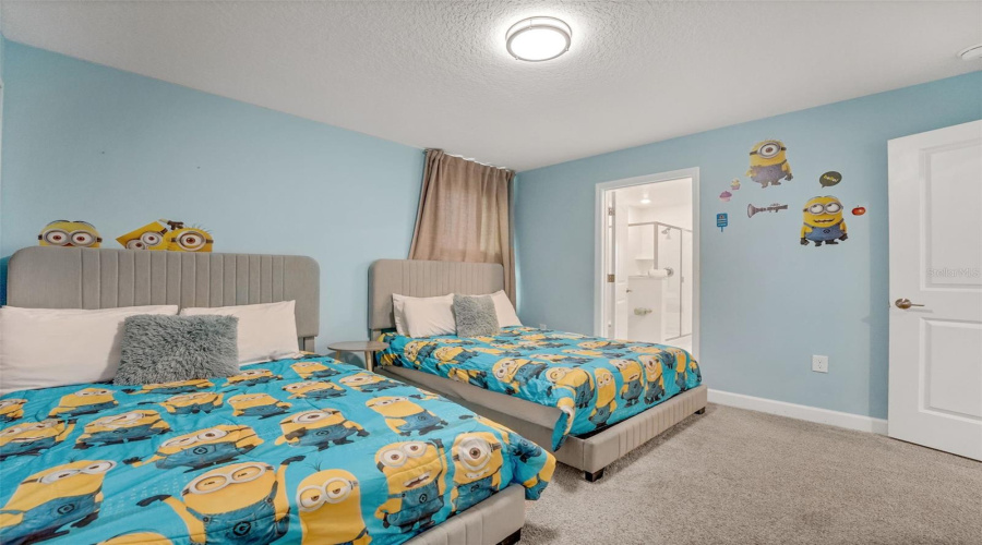 DAVENPORT, Florida 33896, 8 Bedrooms Bedrooms, ,5 BathroomsBathrooms,Residential,For Sale,SOMMERSET HILLS,0,MFRO6365351