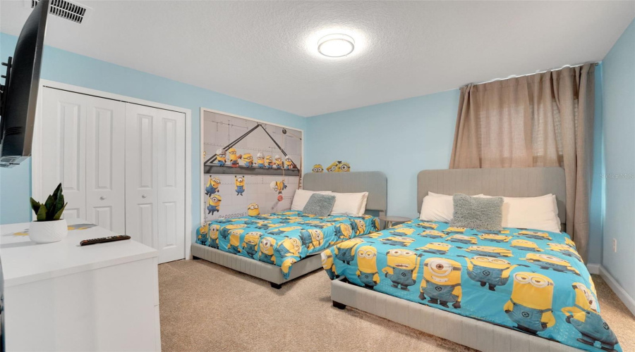 DAVENPORT, Florida 33896, 8 Bedrooms Bedrooms, ,5 BathroomsBathrooms,Residential,For Sale,SOMMERSET HILLS,0,MFRO6365351