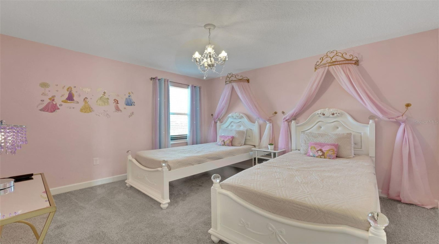 DAVENPORT, Florida 33896, 8 Bedrooms Bedrooms, ,5 BathroomsBathrooms,Residential,For Sale,SOMMERSET HILLS,0,MFRO6365351