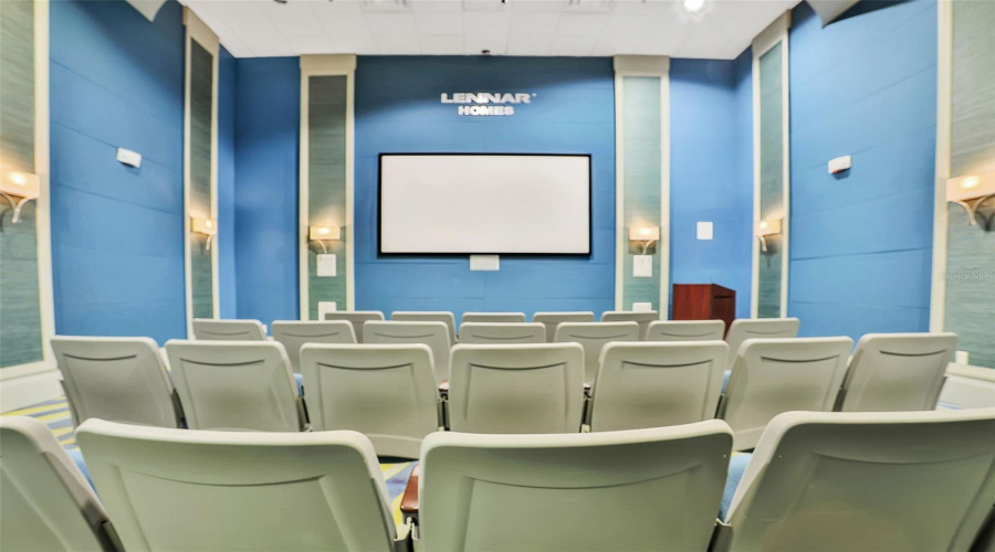 DAVENPORT, Florida 33896, 8 Bedrooms Bedrooms, ,5 BathroomsBathrooms,Residential,For Sale,SOMMERSET HILLS,0,MFRO6365351