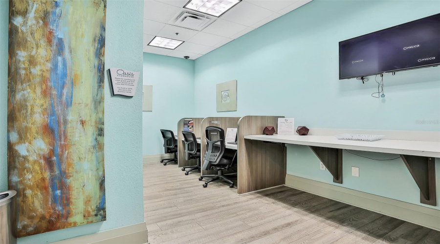 DAVENPORT, Florida 33896, 8 Bedrooms Bedrooms, ,5 BathroomsBathrooms,Residential,For Sale,SOMMERSET HILLS,0,MFRO6365351