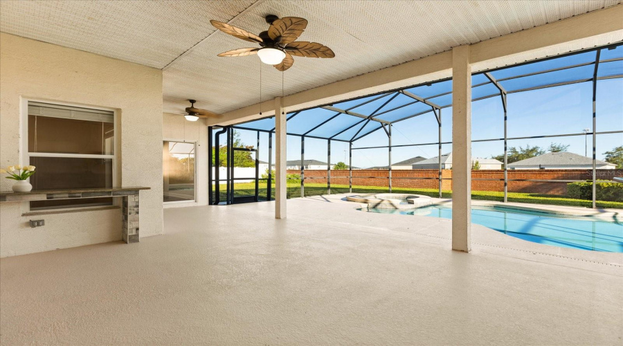 DAVENPORT, Florida 33896, 4 Bedrooms Bedrooms, ,3 BathroomsBathrooms,Residential,For Sale,BURFORD,0,MFRS5134265