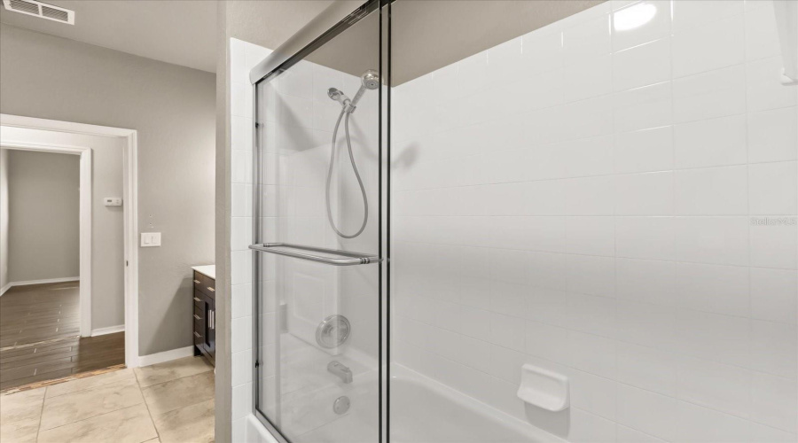 DAVENPORT, Florida 33896, 4 Bedrooms Bedrooms, ,3 BathroomsBathrooms,Residential,For Sale,BURFORD,0,MFRS5134265