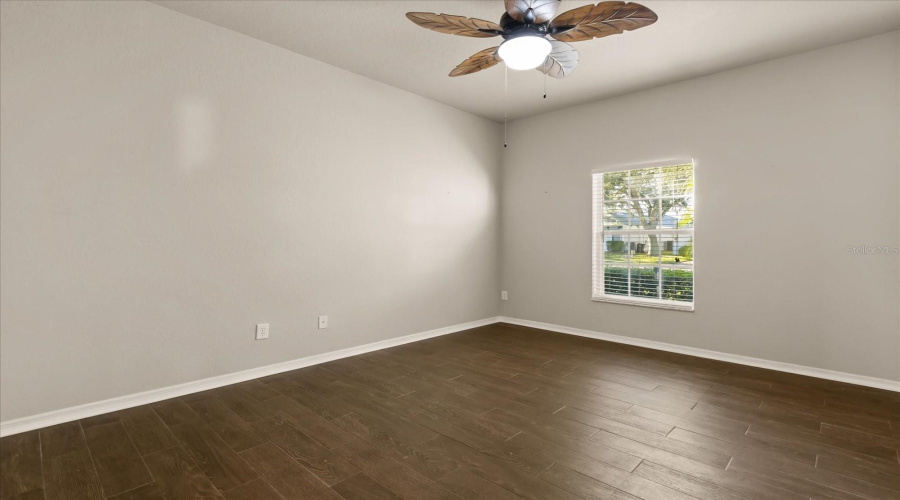 DAVENPORT, Florida 33896, 4 Bedrooms Bedrooms, ,3 BathroomsBathrooms,Residential,For Sale,BURFORD,0,MFRS5134265