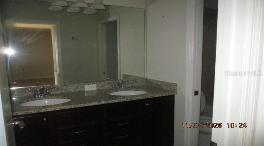 KISSIMMEE, Florida 34747, 4 Bedrooms Bedrooms, ,3 BathroomsBathrooms,Residential,For Sale,MAJORCA,0,MFRO6365564