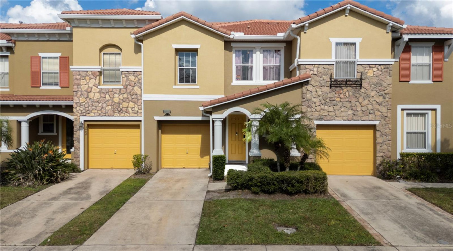 KISSIMMEE, Florida 34746, 3 Bedrooms Bedrooms, ,2 BathroomsBathrooms,Residential,For Sale,SEAVIEW CASTLE,0,MFRS5139706