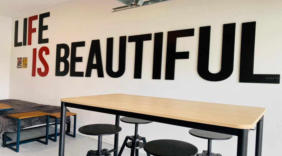 DAVENPORT, Florida 33896, 6 Bedrooms Bedrooms, ,5 BathroomsBathrooms,Residential,For Sale,BACKSWING,0,MFRO6365473