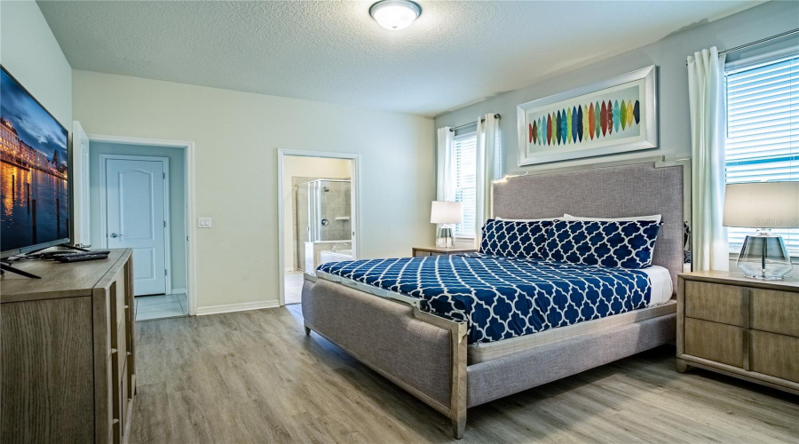 KISSIMMEE, Florida 34747, 8 Bedrooms Bedrooms, ,6 BathroomsBathrooms,Residential,For Sale,LIMA,0,MFRO6365268