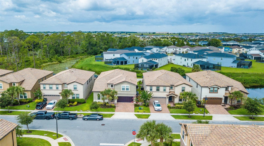 KISSIMMEE, Florida 34747, 8 Bedrooms Bedrooms, ,6 BathroomsBathrooms,Residential,For Sale,LIMA,0,MFRO6365268