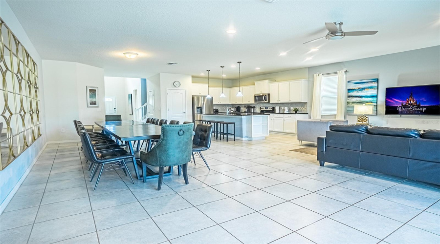 KISSIMMEE, Florida 34747, 8 Bedrooms Bedrooms, ,6 BathroomsBathrooms,Residential,For Sale,LIMA,0,MFRO6365268