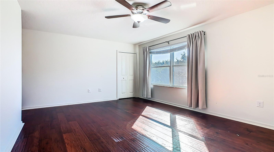 ORLANDO, Florida 32836, 5 Bedrooms Bedrooms, ,2 BathroomsBathrooms,Residential,For Sale,THATCHER,0,MFRO6363058