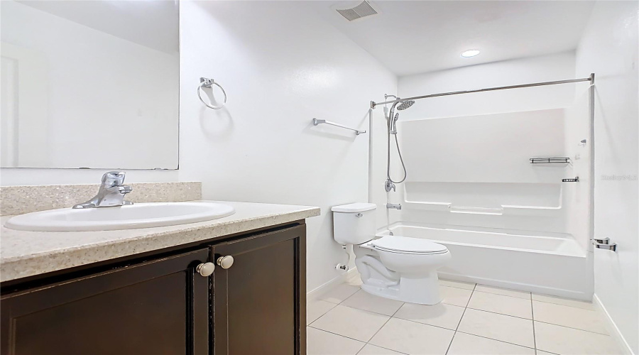 ORLANDO, Florida 32836, 5 Bedrooms Bedrooms, ,2 BathroomsBathrooms,Residential,For Sale,THATCHER,0,MFRO6363058