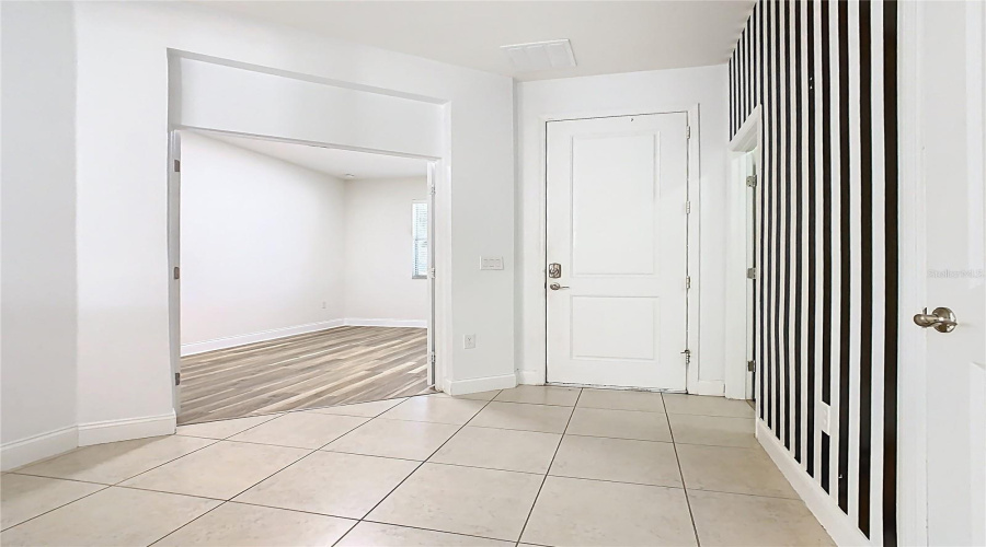 ORLANDO, Florida 32836, 5 Bedrooms Bedrooms, ,2 BathroomsBathrooms,Residential,For Sale,THATCHER,0,MFRO6363058