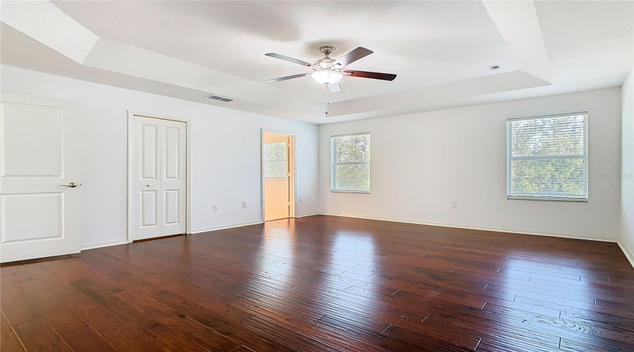 ORLANDO, Florida 32836, 5 Bedrooms Bedrooms, ,2 BathroomsBathrooms,Residential,For Sale,THATCHER,0,MFRO6363058