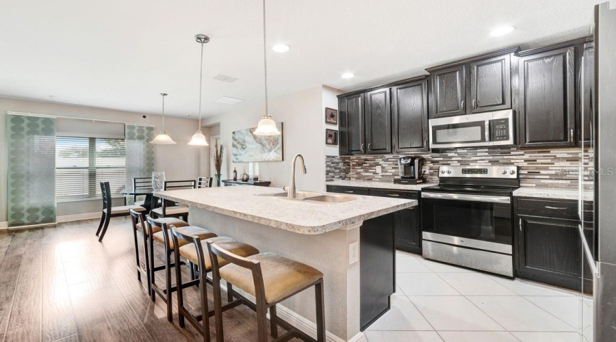 DAVENPORT, Florida 33837, 3 Bedrooms Bedrooms, ,2 BathroomsBathrooms,Residential,For Sale,GRANADA,0,MFRO6365583