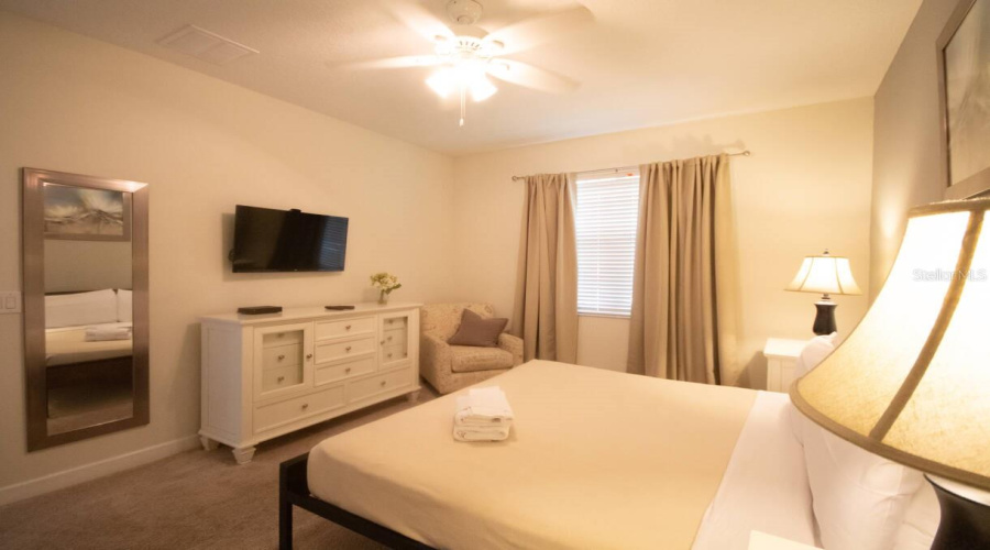 DAVENPORT, Florida 33896, 6 Bedrooms Bedrooms, ,6 BathroomsBathrooms,Residential,For Sale,WEDGE,0,MFRO6365610