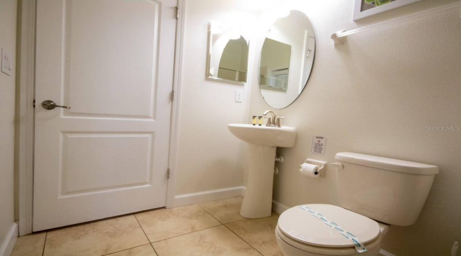 DAVENPORT, Florida 33896, 6 Bedrooms Bedrooms, ,6 BathroomsBathrooms,Residential,For Sale,WEDGE,0,MFRO6365610