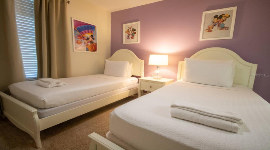 DAVENPORT, Florida 33896, 6 Bedrooms Bedrooms, ,6 BathroomsBathrooms,Residential,For Sale,WEDGE,0,MFRO6365610