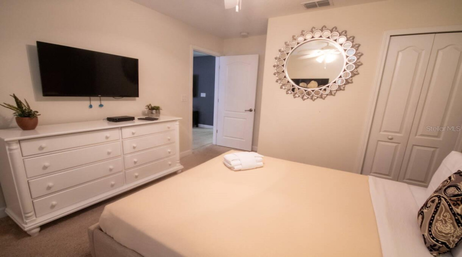 DAVENPORT, Florida 33896, 6 Bedrooms Bedrooms, ,6 BathroomsBathrooms,Residential,For Sale,WEDGE,0,MFRO6365610