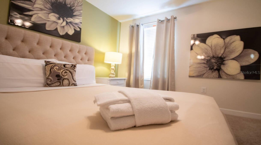 DAVENPORT, Florida 33896, 6 Bedrooms Bedrooms, ,6 BathroomsBathrooms,Residential,For Sale,WEDGE,0,MFRO6365610